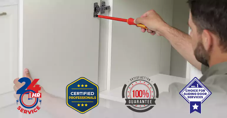 Mobile Home Door Hinge Replacement in Plantation
